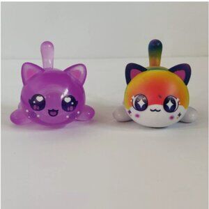 Rainbow Cat & Galaxy Cat From Aphmau Mystery MeeMeows Surprise Figure